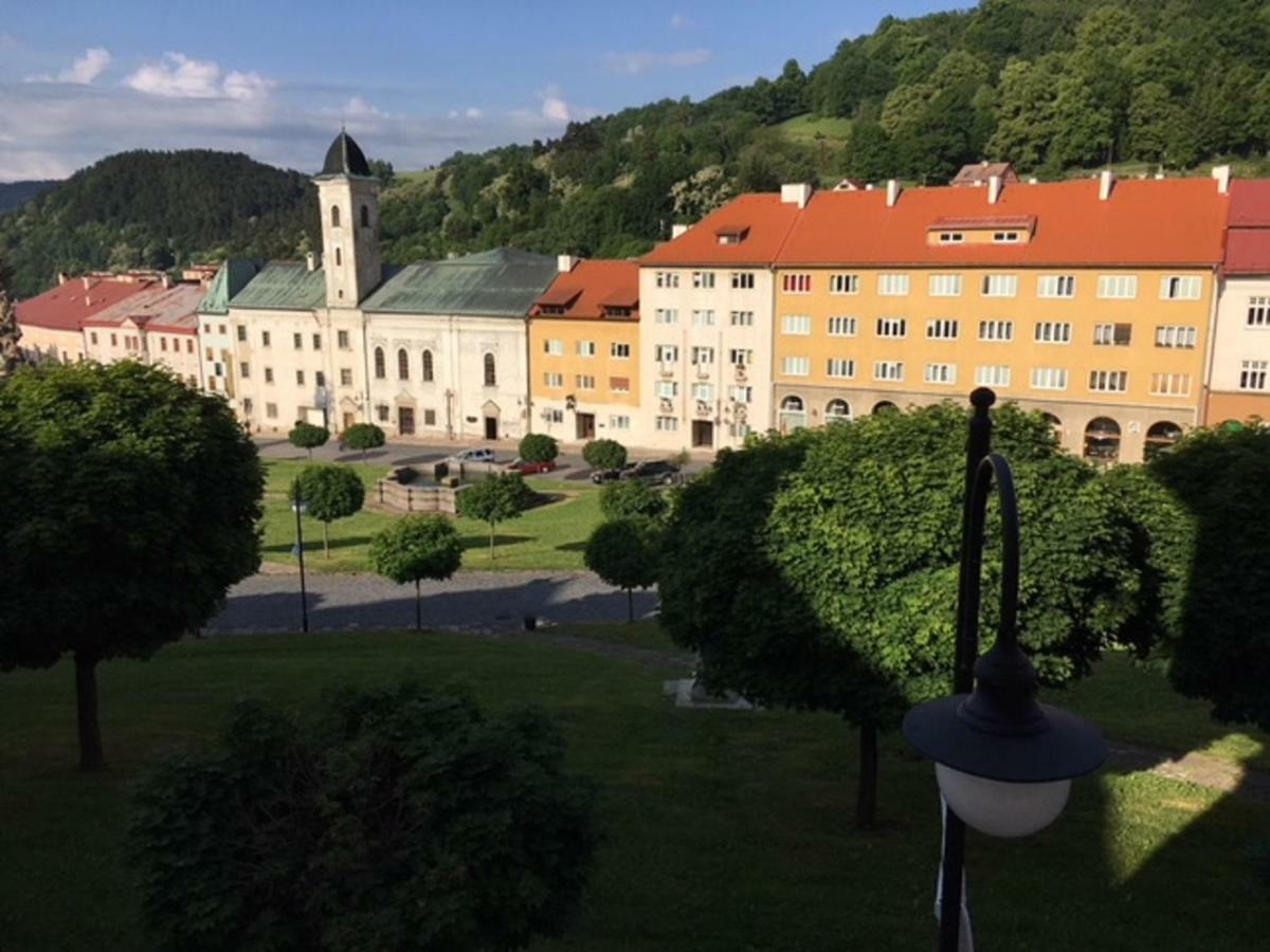 Apartman S Vyhladom Appartement Kremnica Buitenkant foto